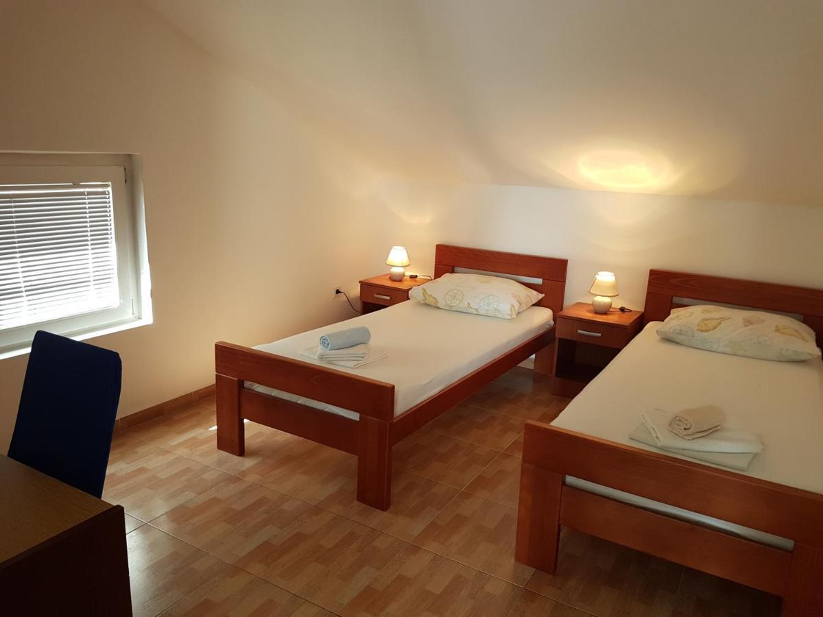 Apartments With A Parking Space Novalja, Pag - 6504 Luaran gambar